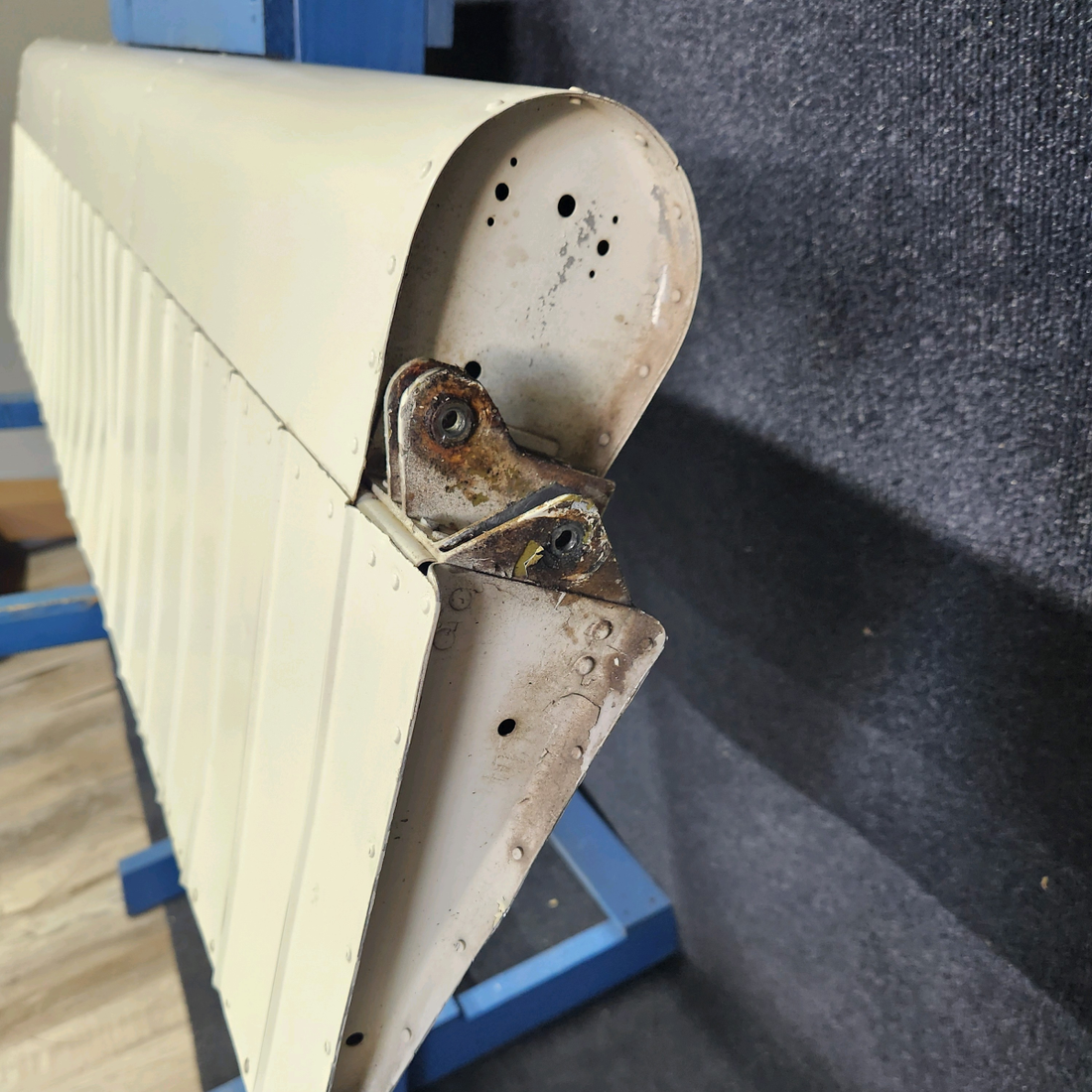 Used aircraft parts for sale, 169-130005-1 Beechcraft A23A Musketeer Custom III AILERON ASSEMBLY LH