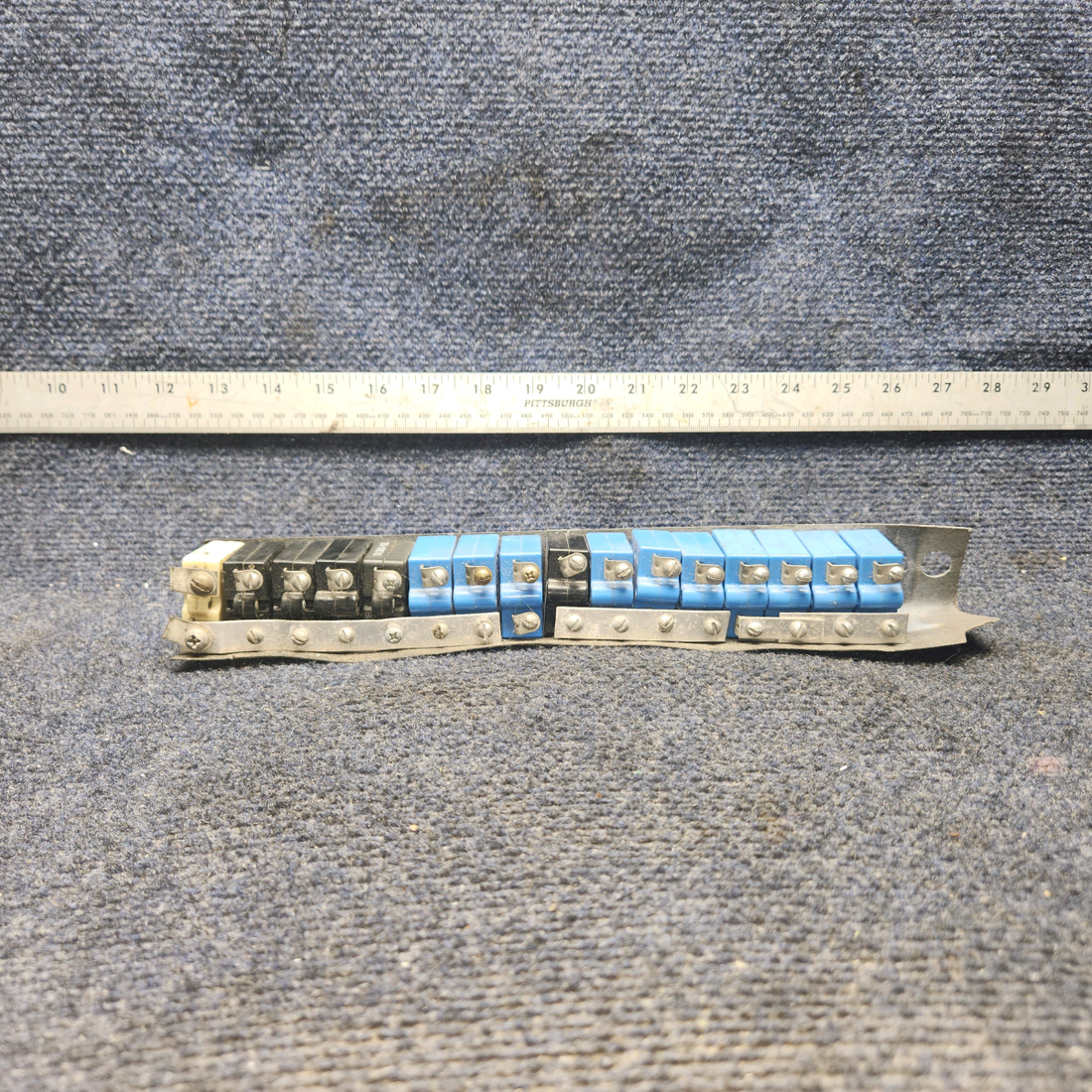 Used aircraft parts for sale, LOT OF WOOD BREAKERS Cessna 182P SOLD AS A SET