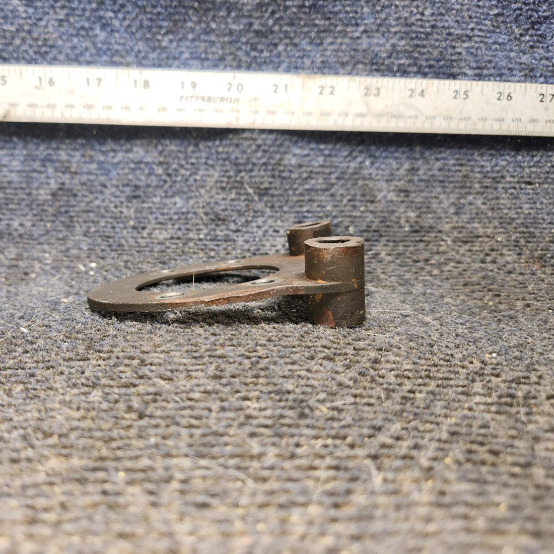 Used aircraft parts for sale, 075-06700 cessna 172N Torque Plate