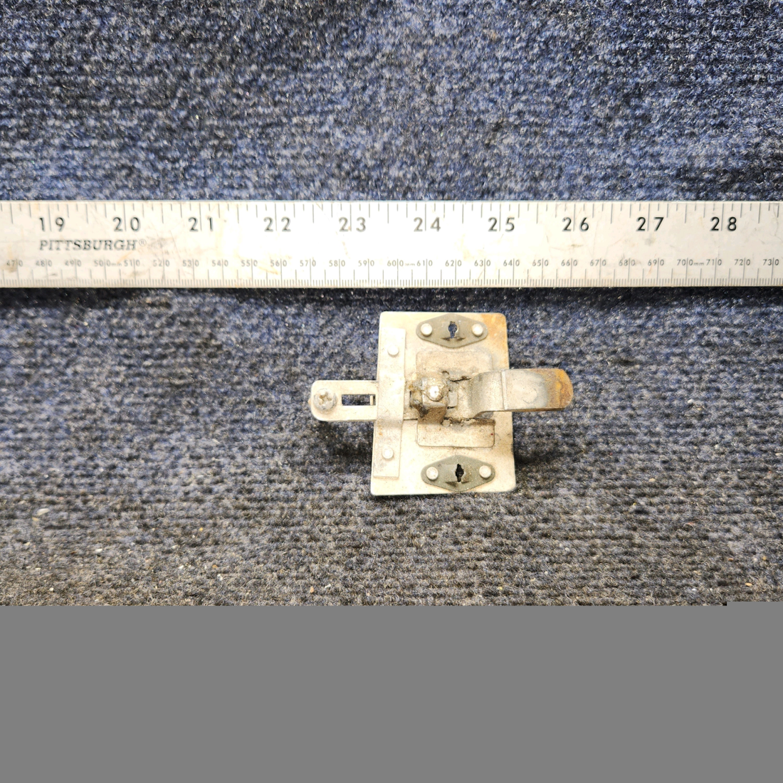Used aircraft parts for sale, 0411590-1 Cessna 172 Cabin Door Thumb Latch Assy "No Nob"