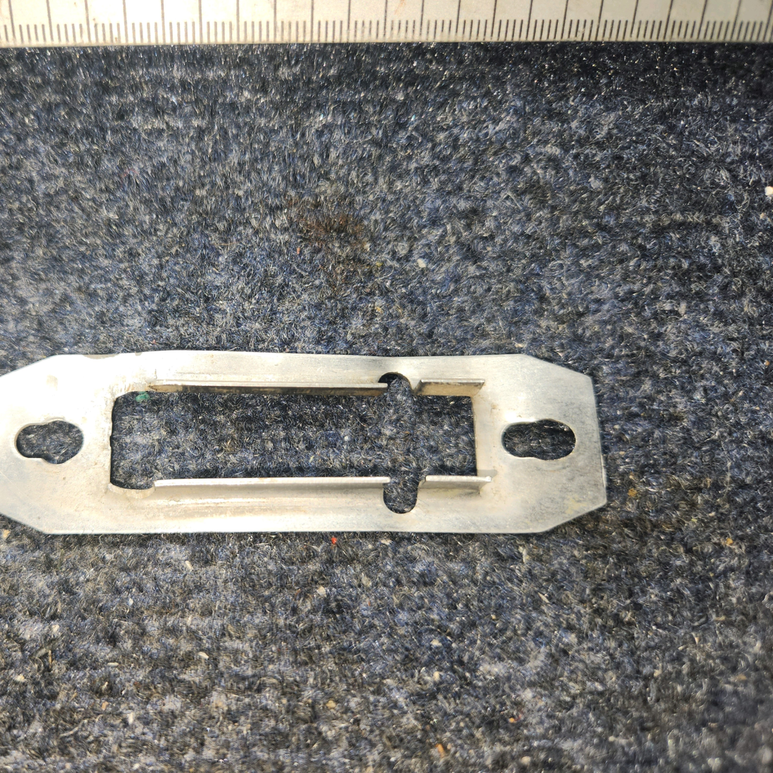 Used aircraft parts for sale, 63040-00 Piper PA28-140 Door Latch Plate