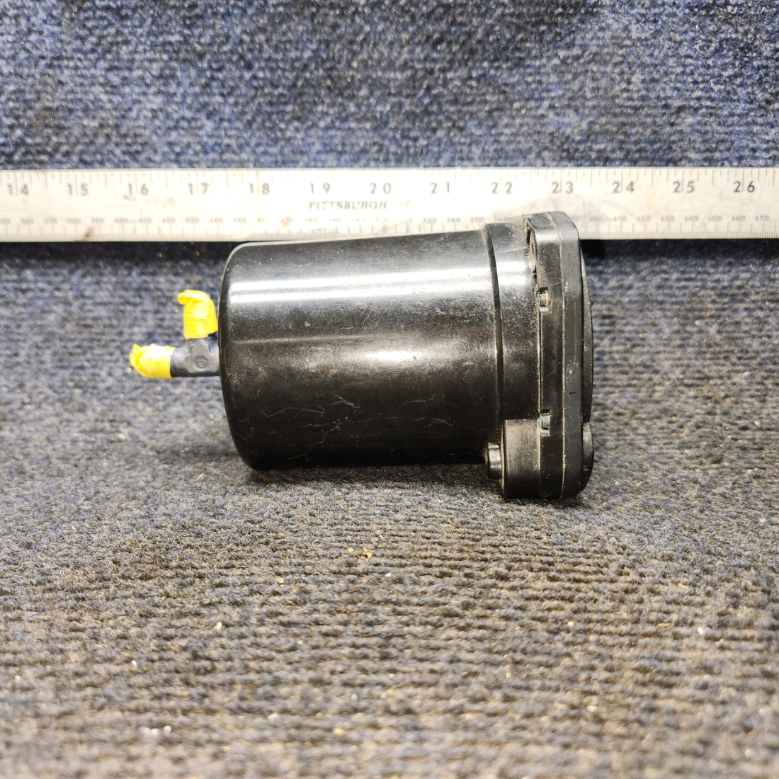 Used aircraft parts for sale, 7000 United Instruments Cessna 182 Vertical Speed