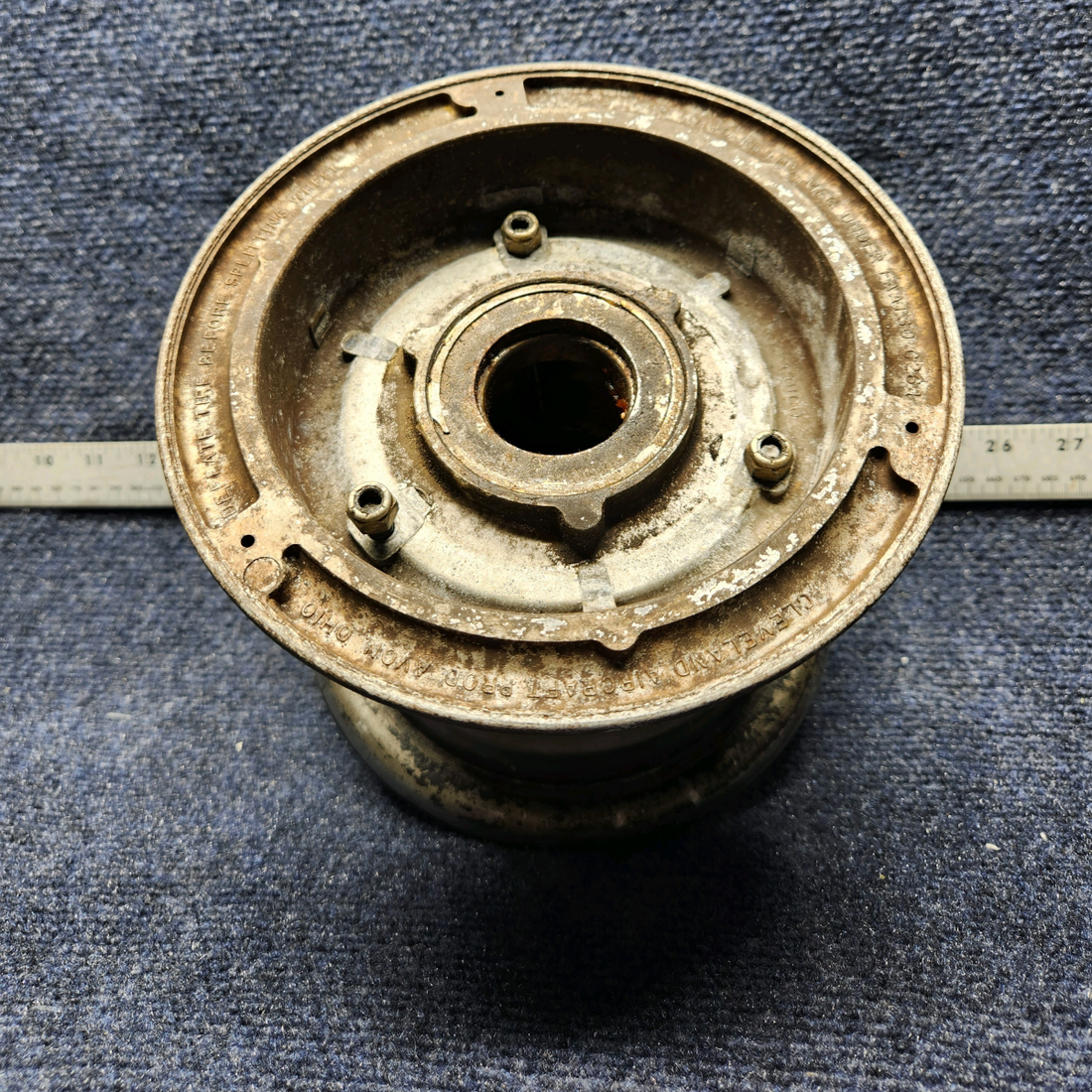Used aircraft parts for sale, 161-04700 Cleveland  [part_model] Beechcraft C23 SUNDOWNER CLEVELAND  MAIN GEAR WHEEL (6.00-6)