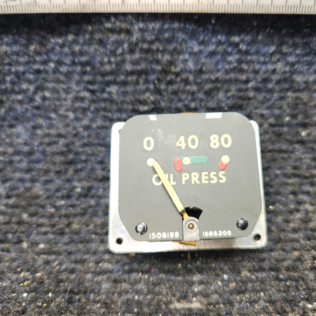 Used aircraft parts for sale, 1508199 Continental Oil Press Indicator