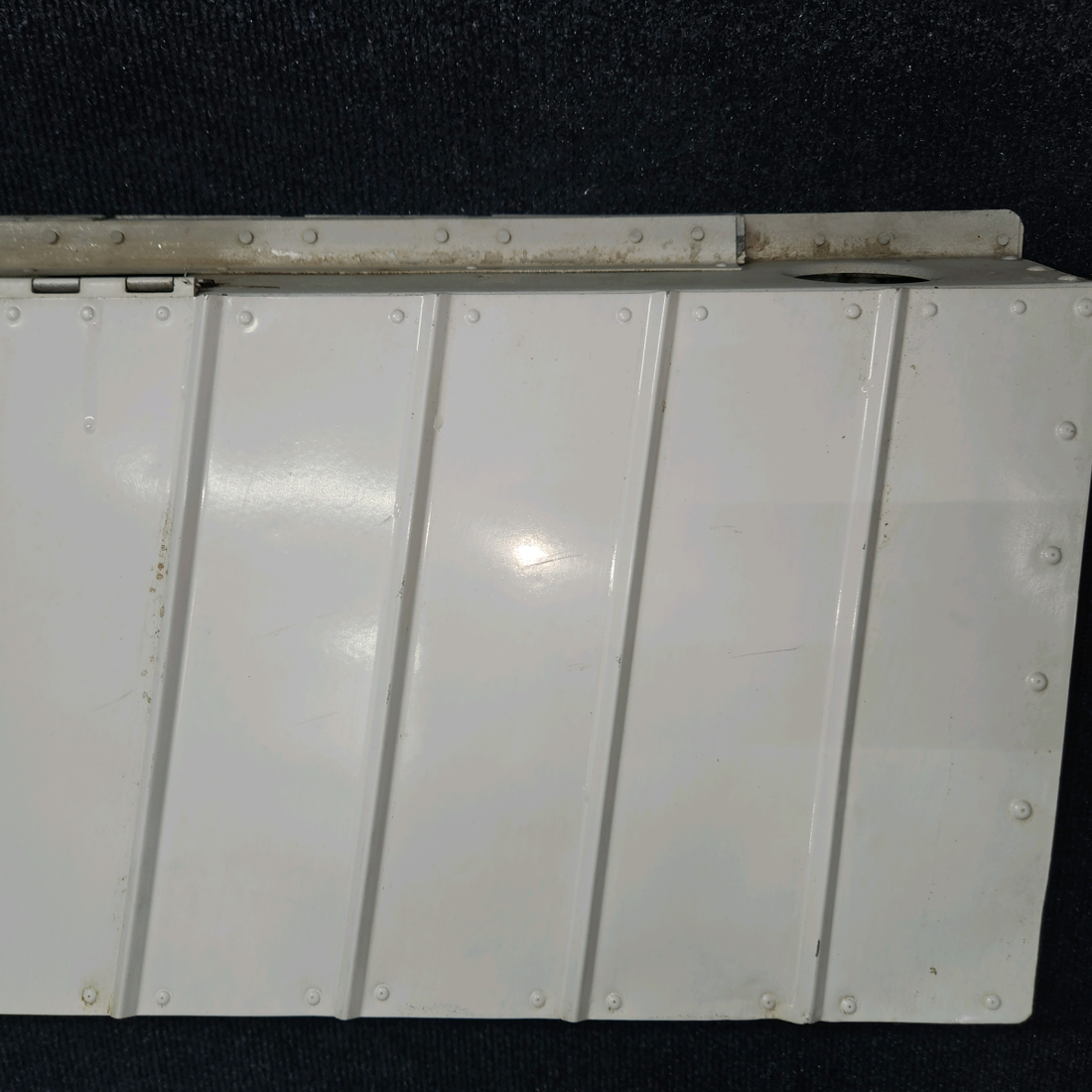 Used aircraft parts for sale, 0523800-1 cessna 150G Aileron Assembly – RH