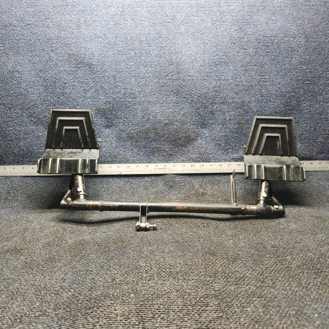 Used aircraft parts for sale, 1460320-1 cessna 150G Rudder Pedal and Bar Assembly - RH