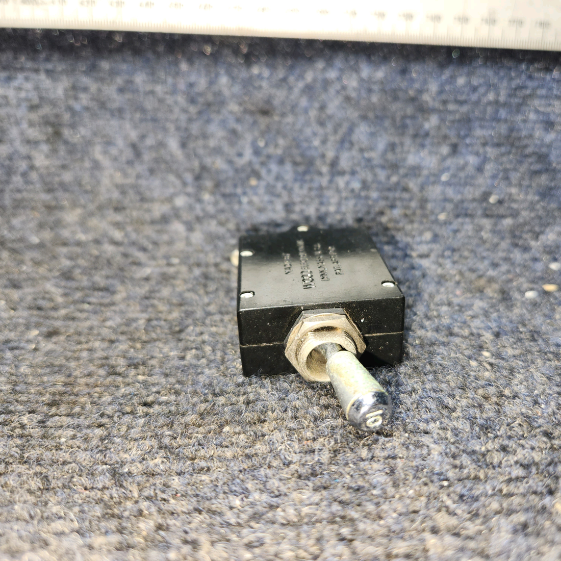 Used aircraft parts for sale, CB-3110C Wood Electric BEECHCRAFT 95-55B Toggle Circuit Breaker – Price per Each