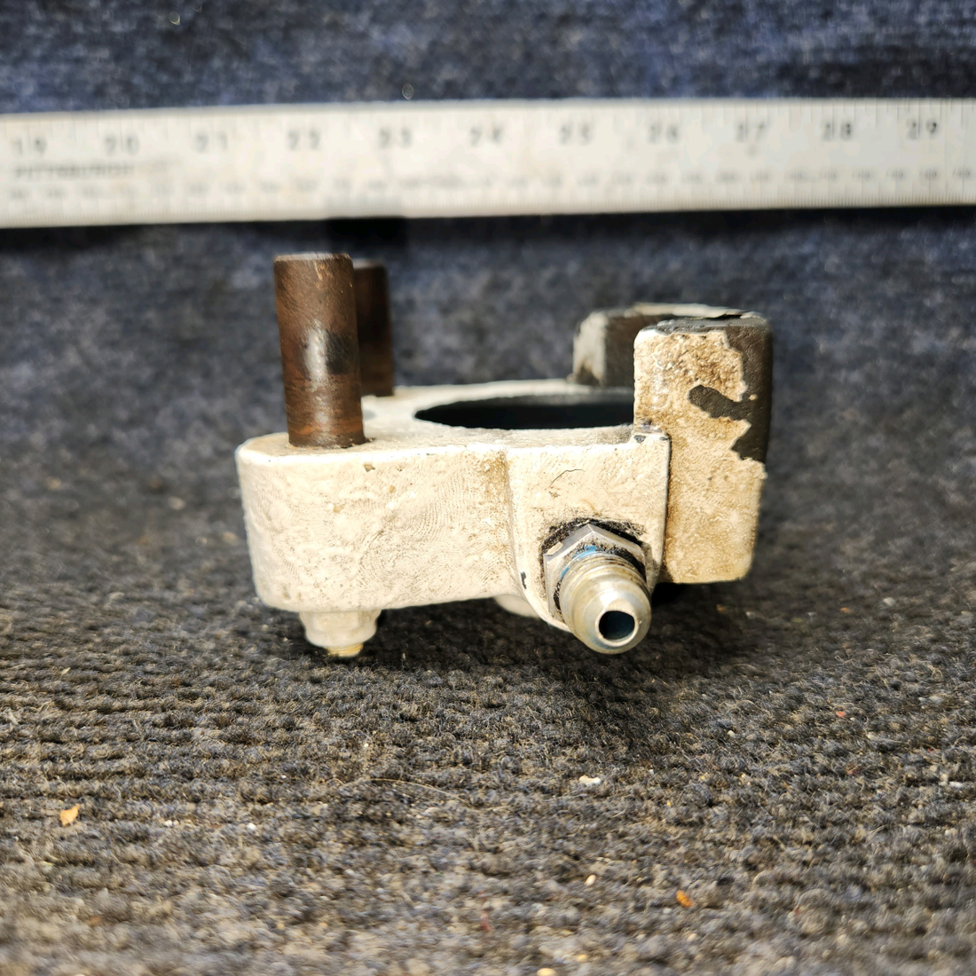 Used aircraft parts for sale, C163030-0103 Cleveland 30-63 Cessna 172E Brake Caliper Assembly No Bolts.
