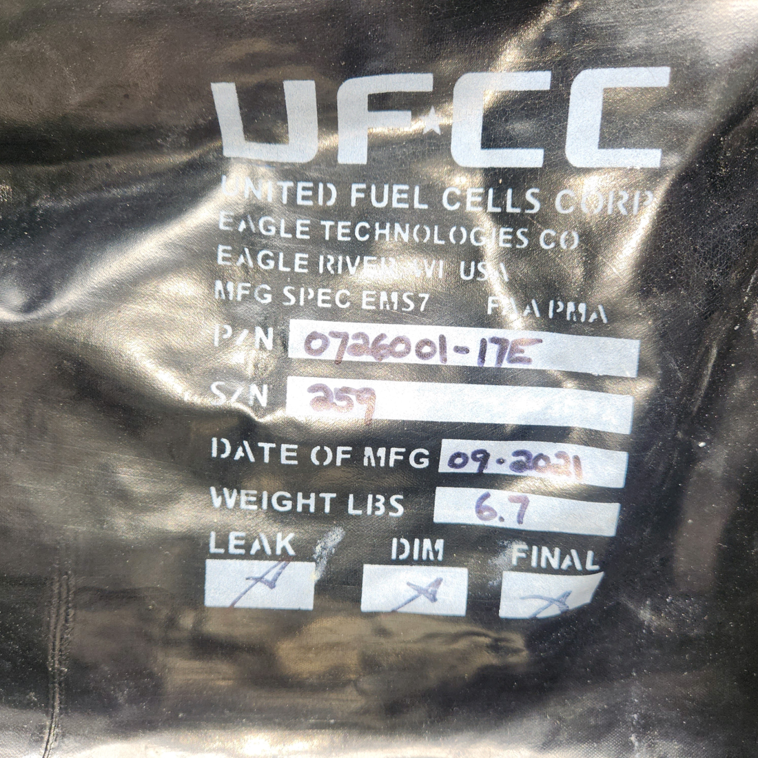 Used aircraft parts for sale, 0726001-17E Eagle Fuel Cells Cessna 182G Fuel Cell Bladder LH