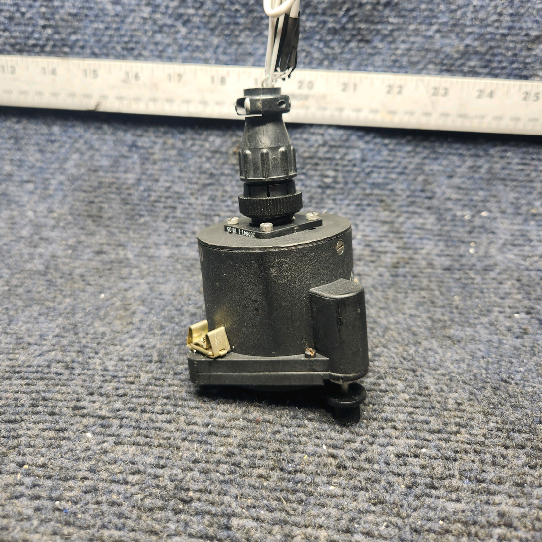 Used aircraft parts for sale, 880001-509 MOONEY M20J OAT/EGT GAUGE NO EGT PROBES - NO OAT PROBE