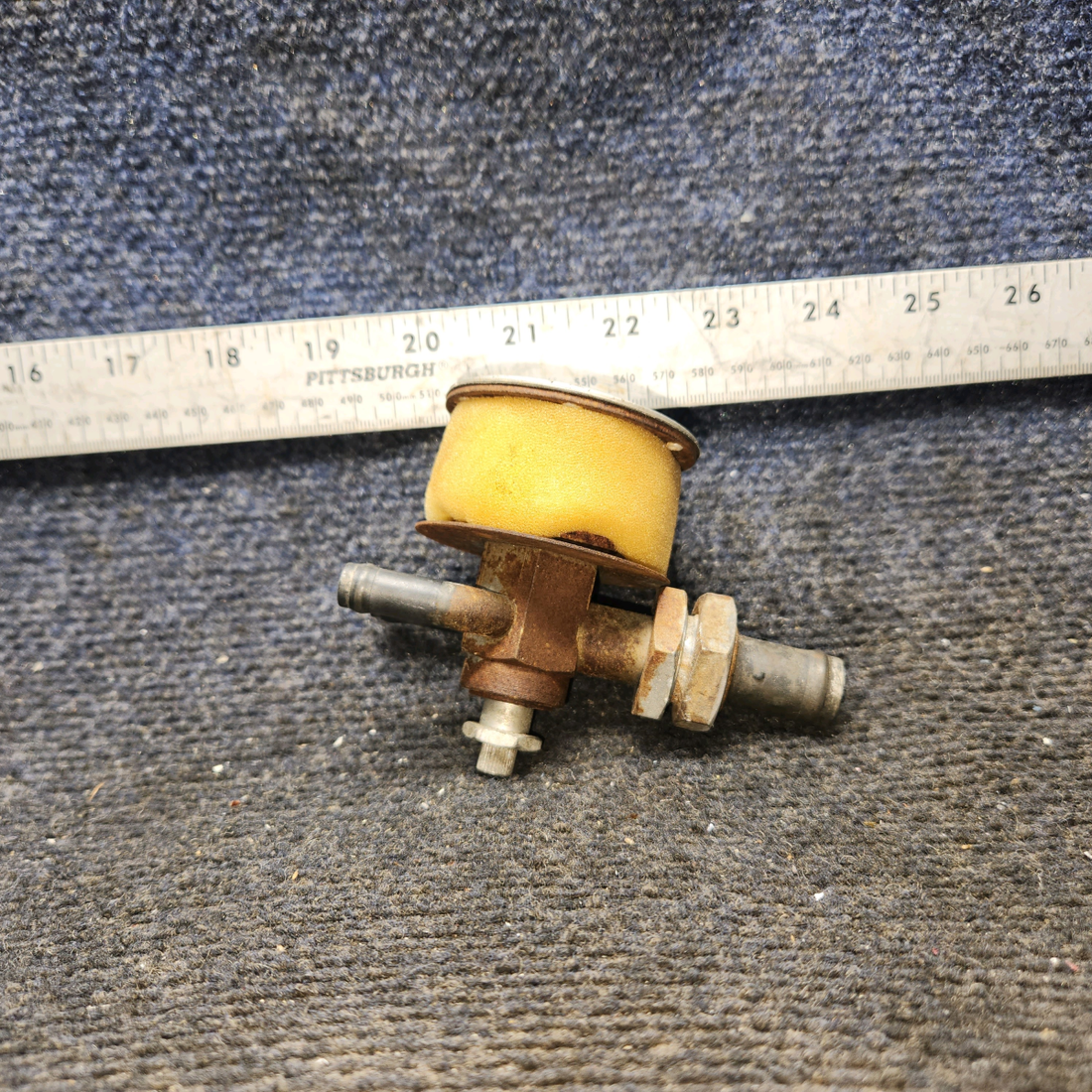 Used aircraft parts for sale, 2H3-16 Airborne MFG Piper PA-28-140 Vacuum Regulator Valve Assembly