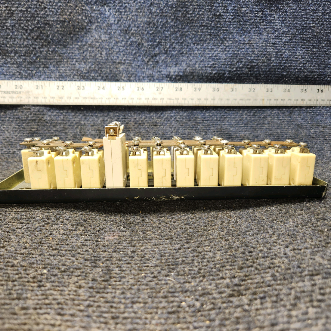 Used aircraft parts for sale, Button Control Panel Piper PA32RT-300 Control Panel