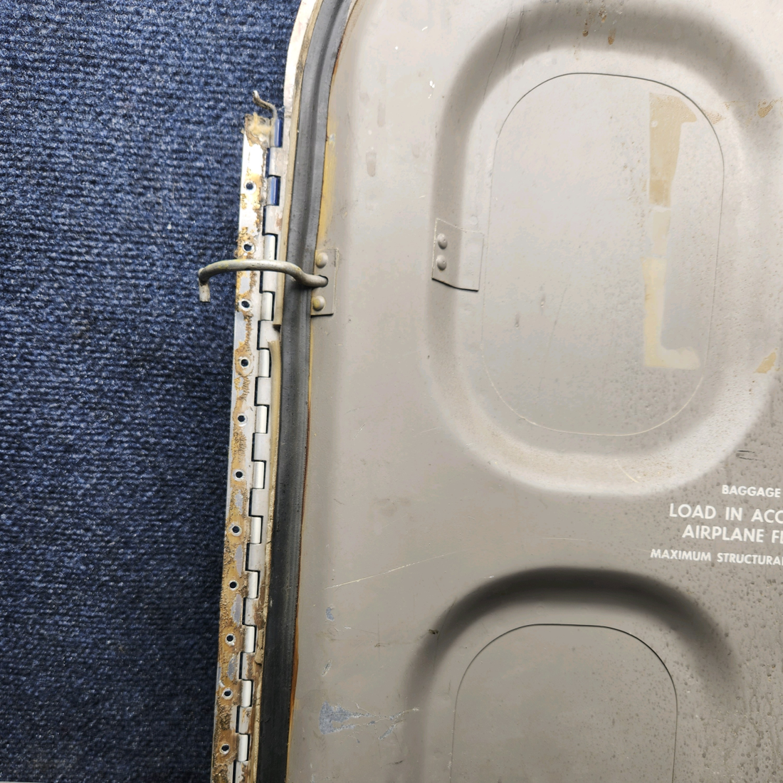 Used aircraft parts for sale, 35-410070-652 Beechcraft 35-33 Baggage Door Assy With Key