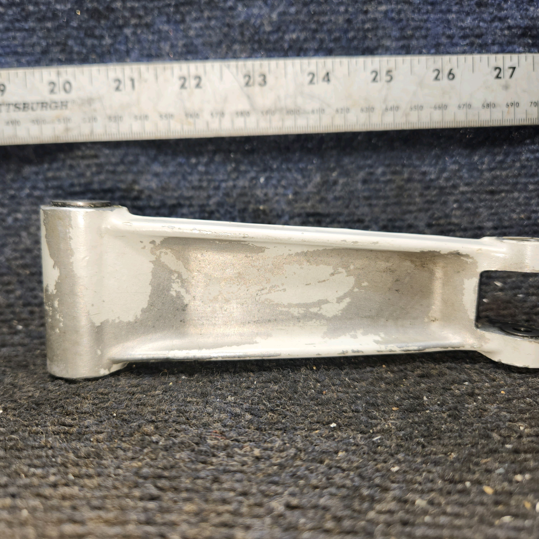 Used aircraft parts for sale, 0442506-2 cessna 150G Nose Gear Lower Torque Link Assembly