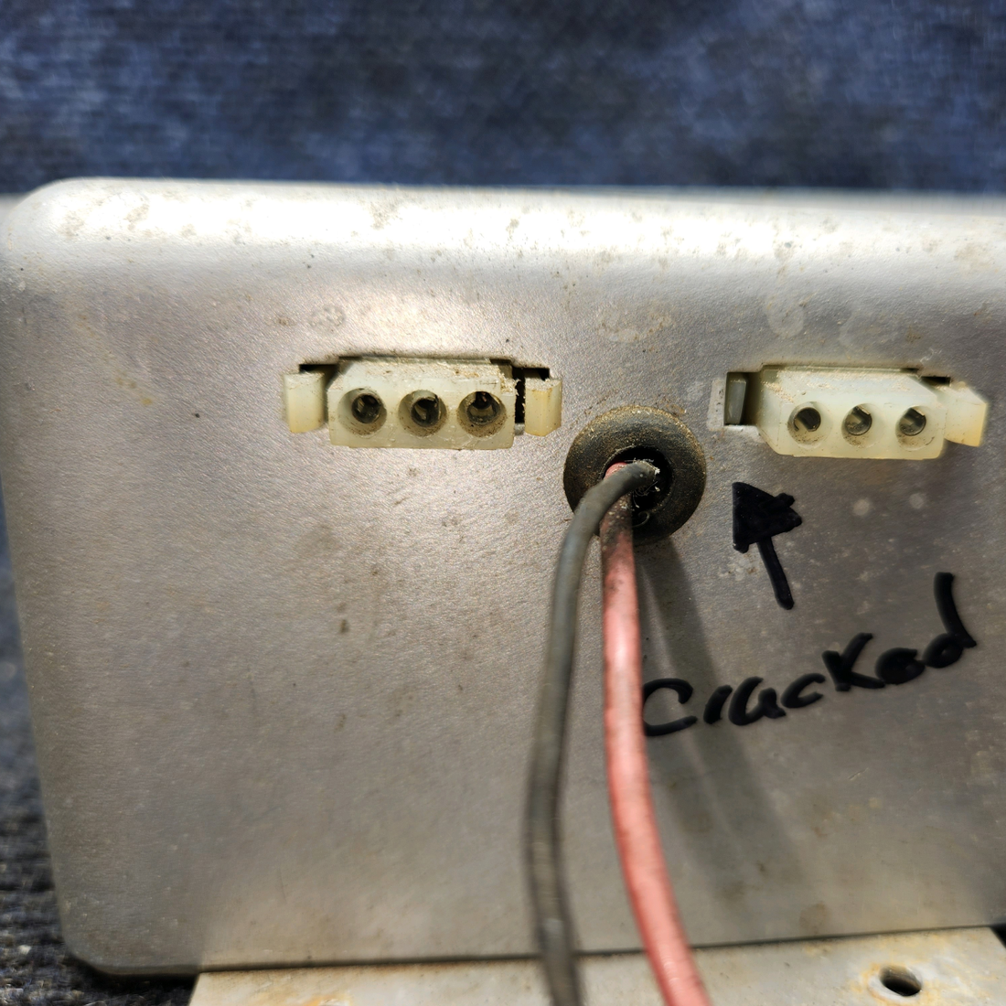 Used aircraft parts for sale, A413-T2-14DF Whelen Strobe Light Power Supply