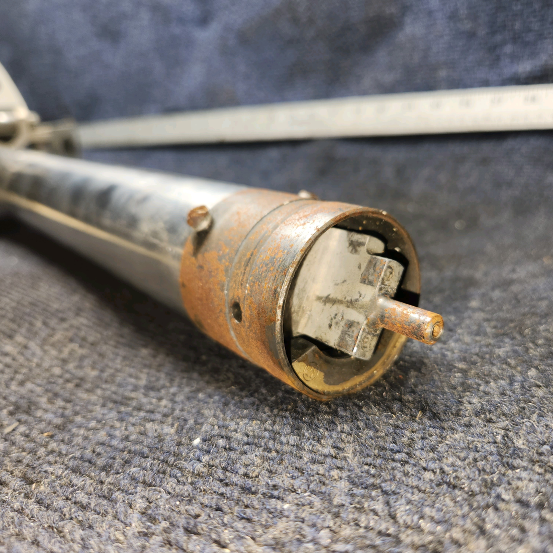 Used aircraft parts for sale, 96-524017-601 BEECHCRAFT 95-55B Control Column Assy