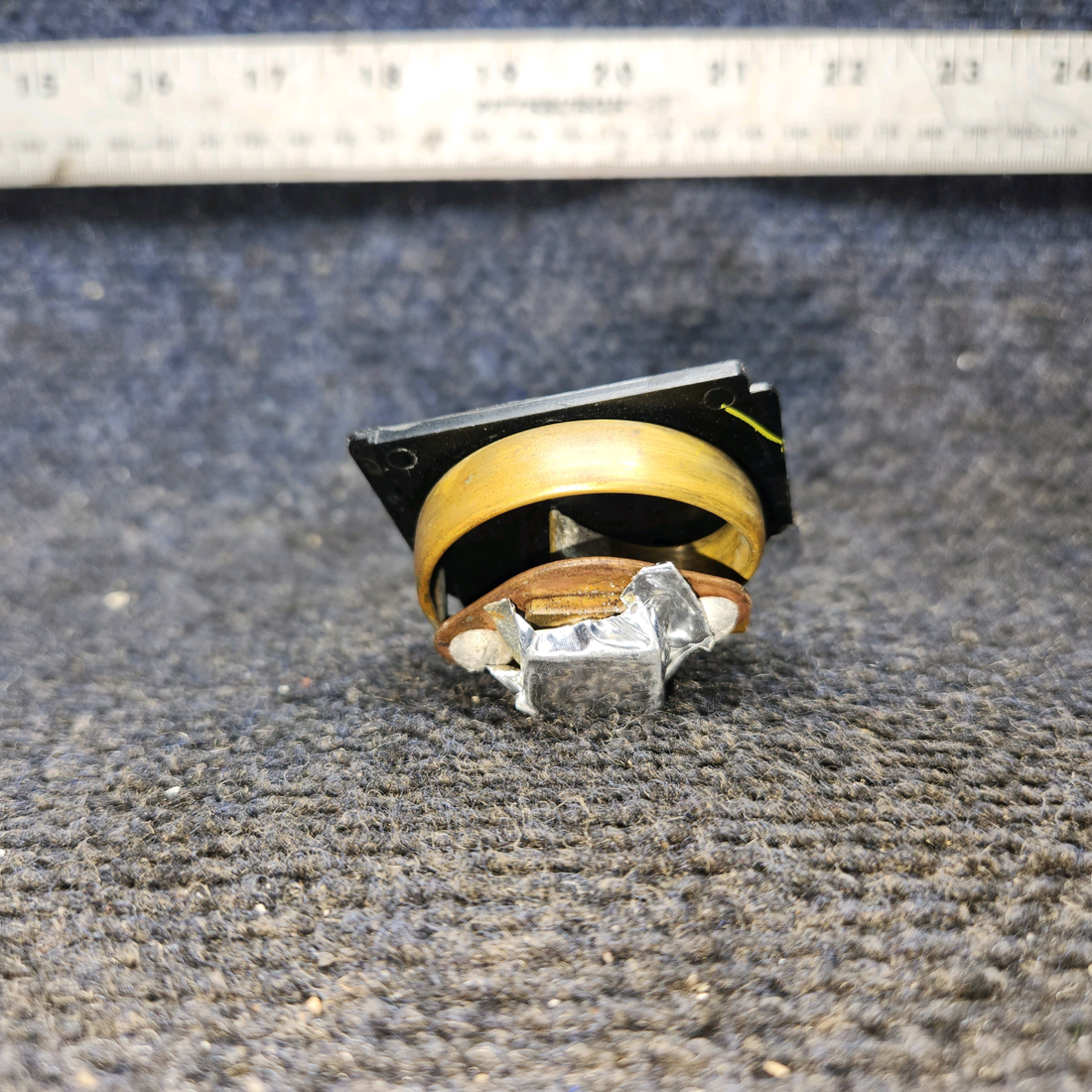 Used aircraft parts for sale, 1509413 Continental, Lycoming Oil Press Indicator