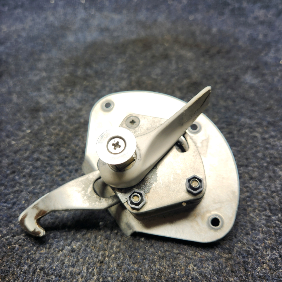 Used aircraft parts for sale, 96993-002 Piper PA32RT-300 AFT CABIN DOOR AUXILIARY LATCH ASSEMBLY