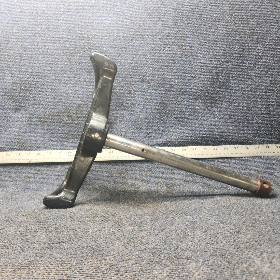 Used aircraft parts for sale, 79276-000, 78729-002 PIPER PA28-140 Control Wheel Yoke - 1.25"