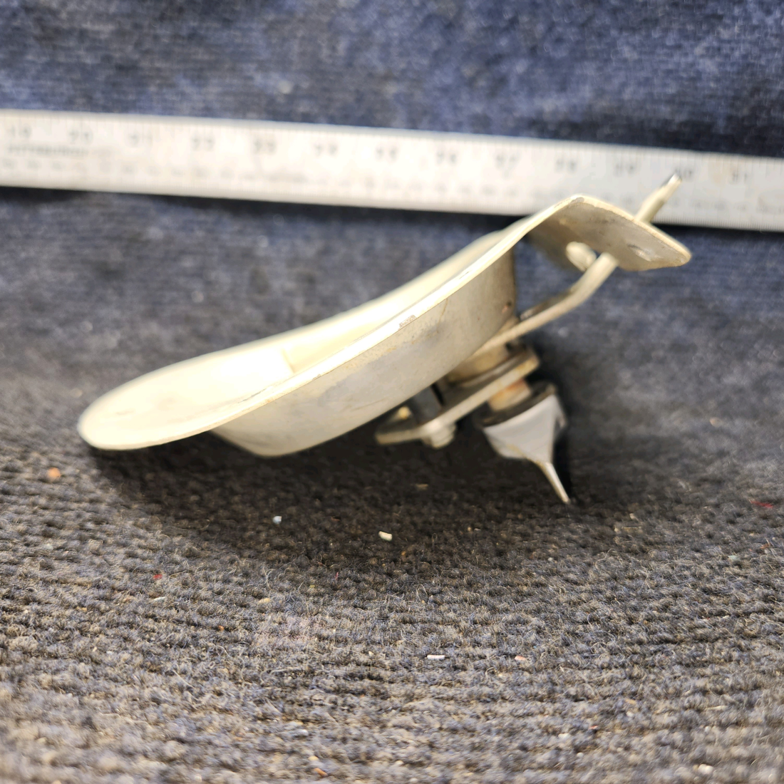 Used aircraft parts for sale, 63034-000 Piper PA-28-140 Cabin Door Latch with Pan