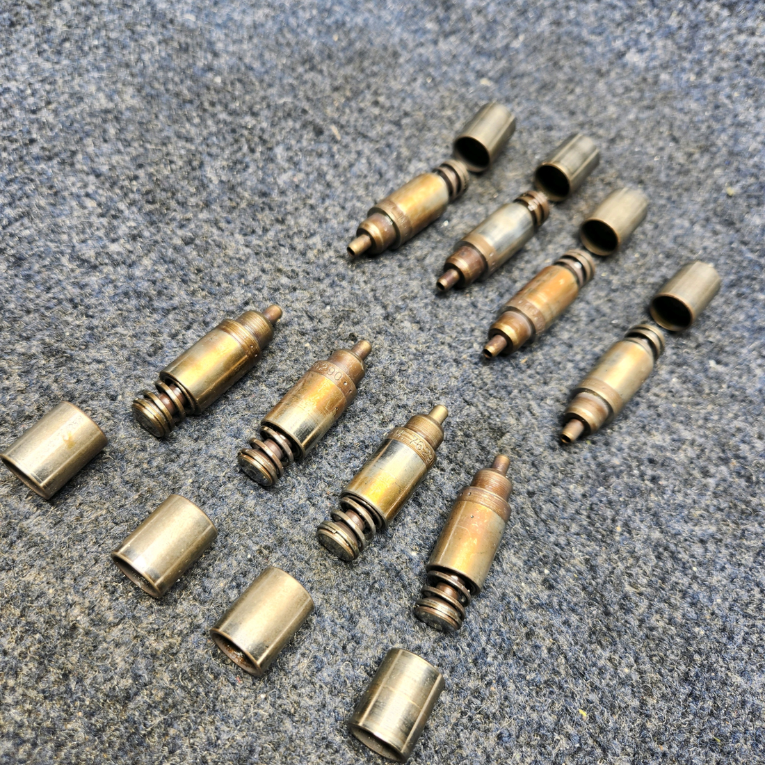 Used aircraft parts for sale, 78290 & 15B21319 Lycomoing  [part_model] PIPER PA28-140 PLUNGER HIDRAULIC & SOCKET PRICE PER EACH