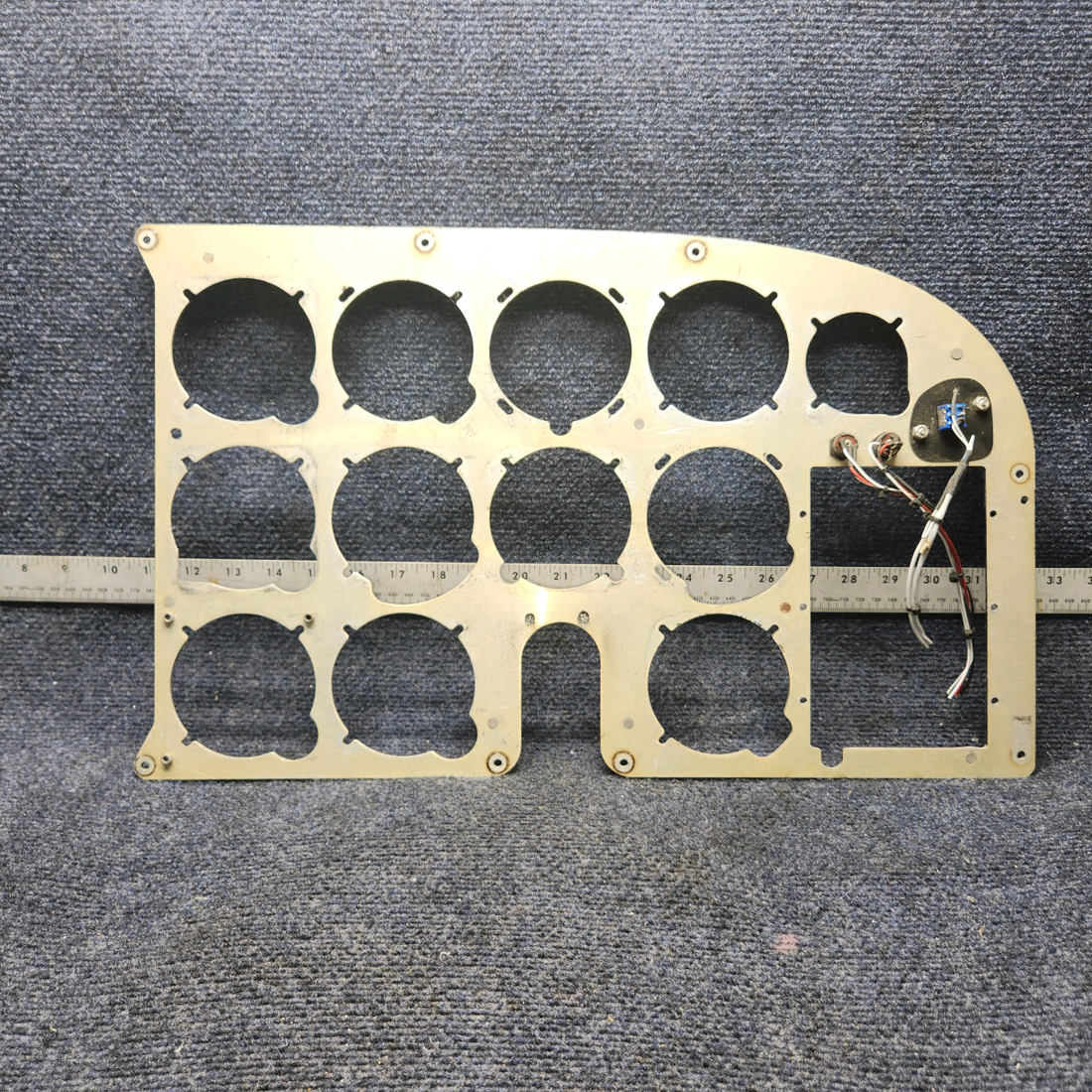 Used aircraft parts for sale, 2413019-1 Cessna 172RG Shock Panel Assy
