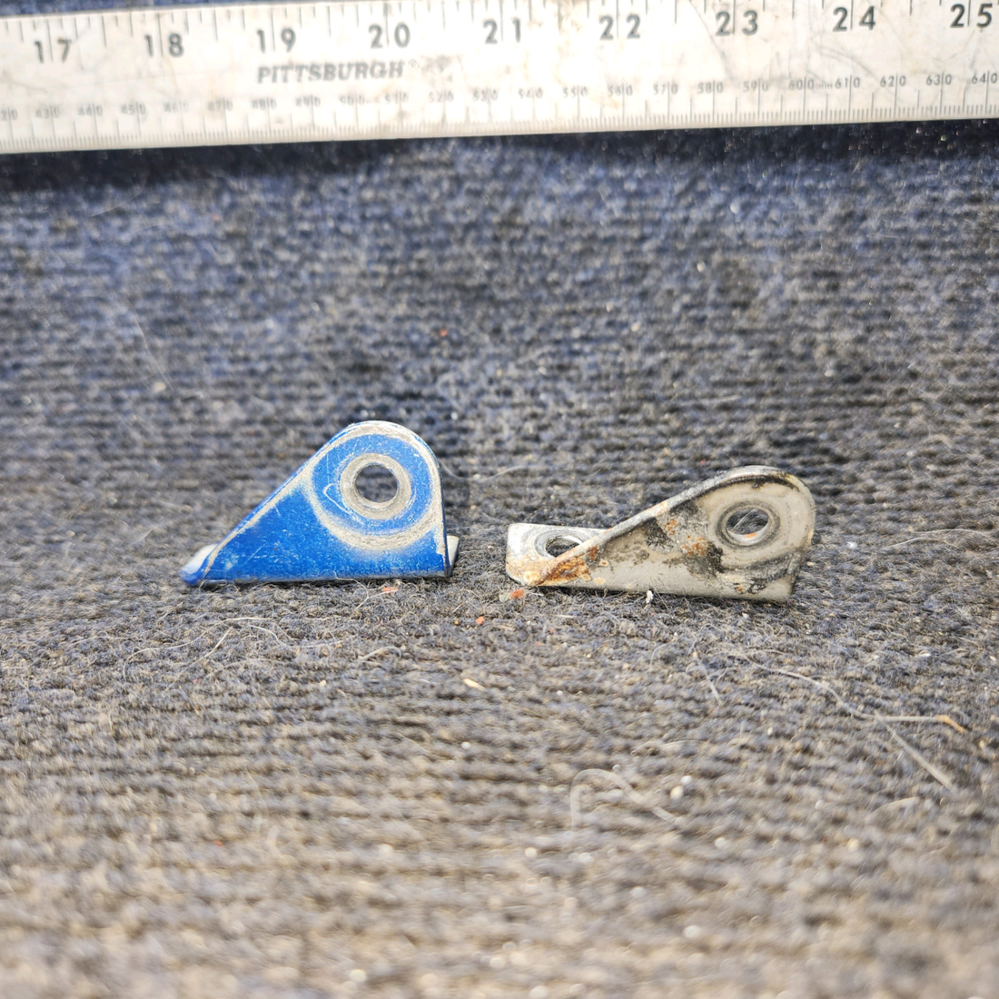Used aircraft parts for sale, 0510205-10 cessna 172N Seat Belt Fitting Outboard RH / Inboard LH