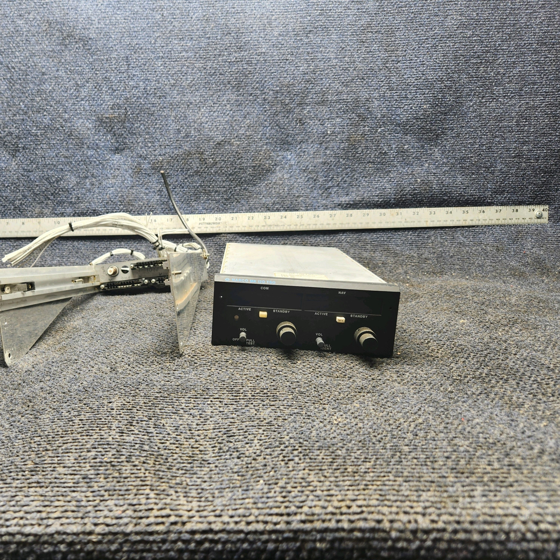 Used aircraft parts for sale, MK-12D TSO Narco Beechcraft 35-33 Nav-Com Unit 14V