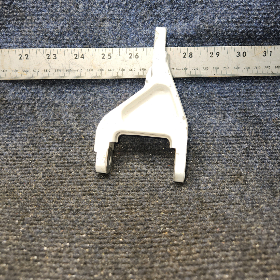 Used aircraft parts for sale, 20735-005 Piper PA32RT-300 Nose Gear Torque Link