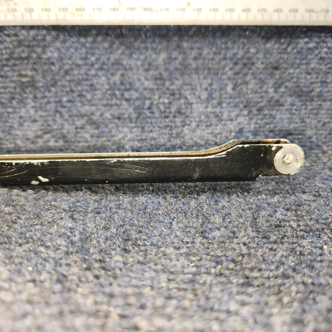 Used aircraft parts for sale, 2432003-1 CESSNA 172K ELEVATOR PUSH PULL CHANNEL