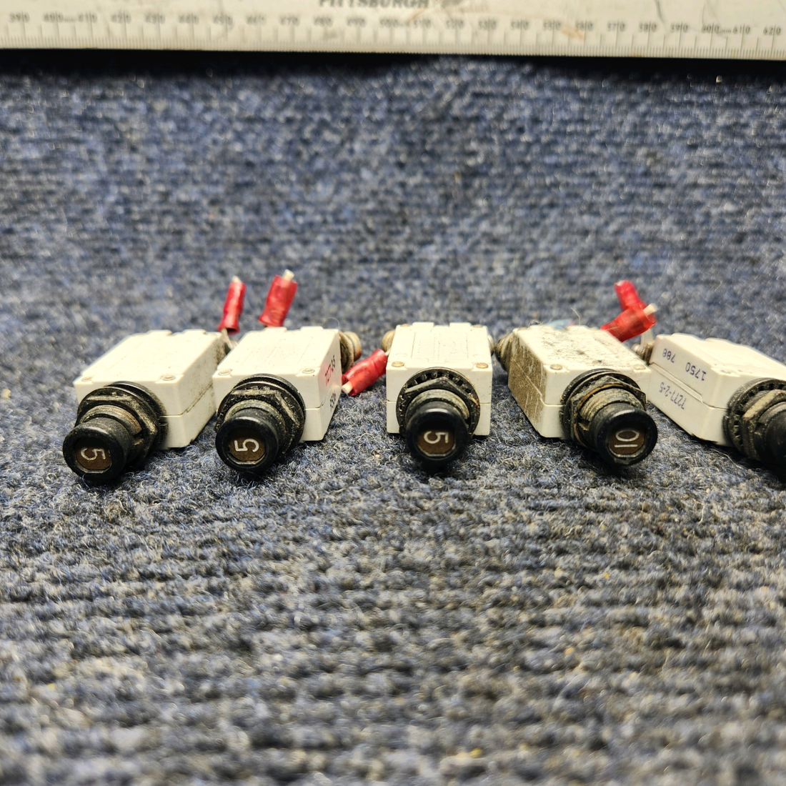 Used aircraft parts for sale, 7277-2-5 / 7277-2-10 PIPER PA28-161 Warrior III CIRCUIT BREAKER (SET OF FIVE) 4-5AMP 1- 10AMP