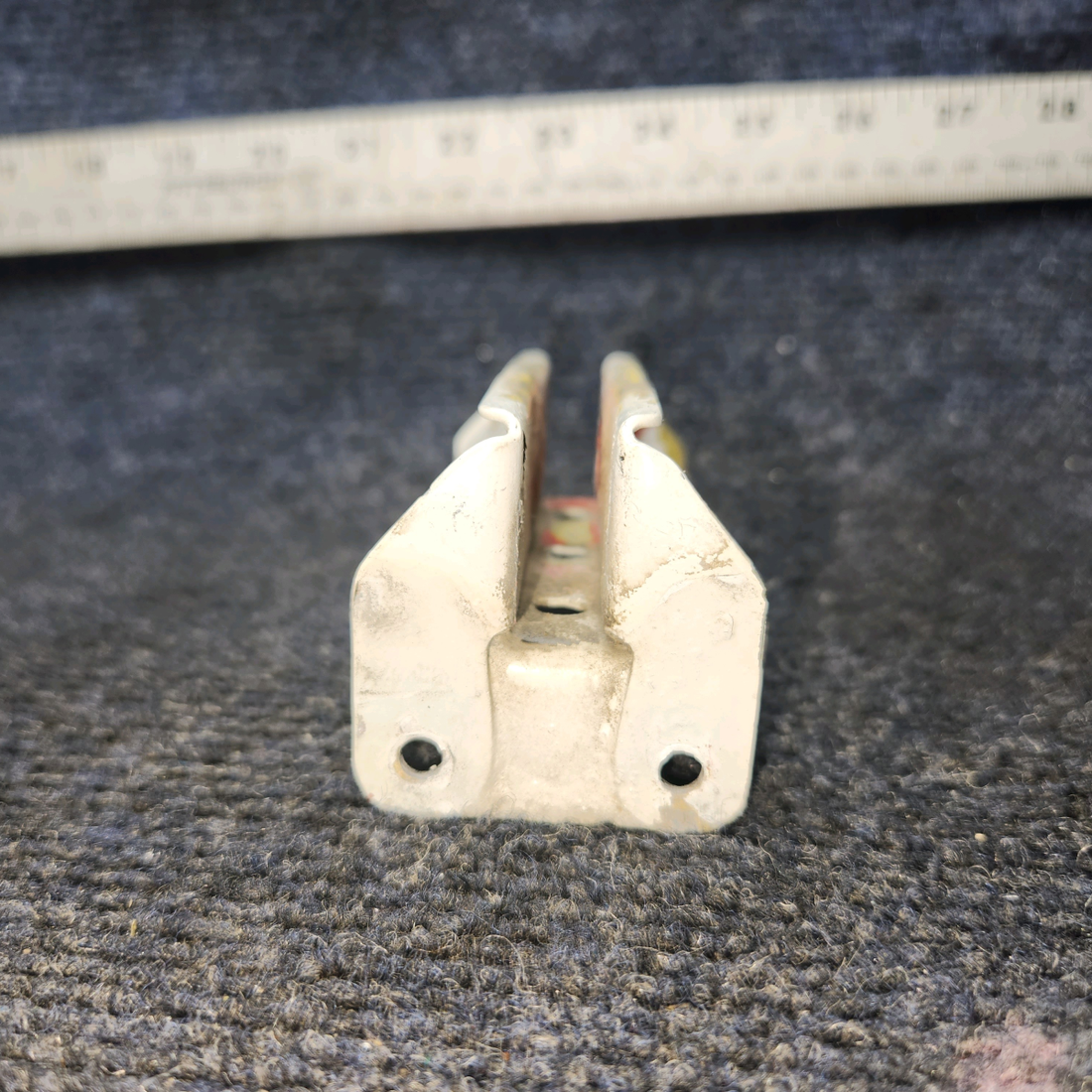 Used aircraft parts for sale, 35-135025-36 BEECHCRAFT 95-55B Inboard Aileron Hinge Bracket