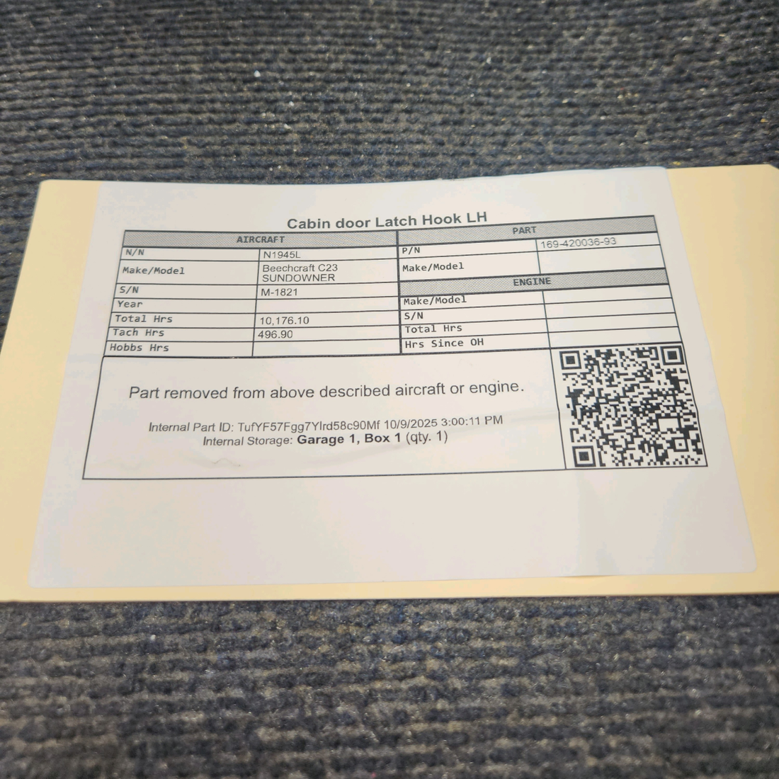 Used aircraft parts for sale, 169-420036-93 Beechcraft C23 SUNDOWNER Cabin door Latch Hook - LH