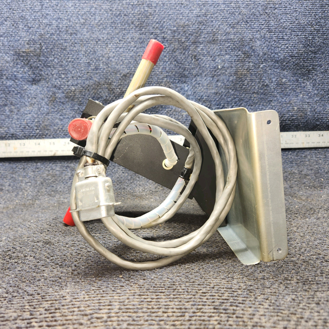 Used aircraft parts for sale, BI-200 Brittain Beechcraft 35-33 Magnetic Heading Sensor