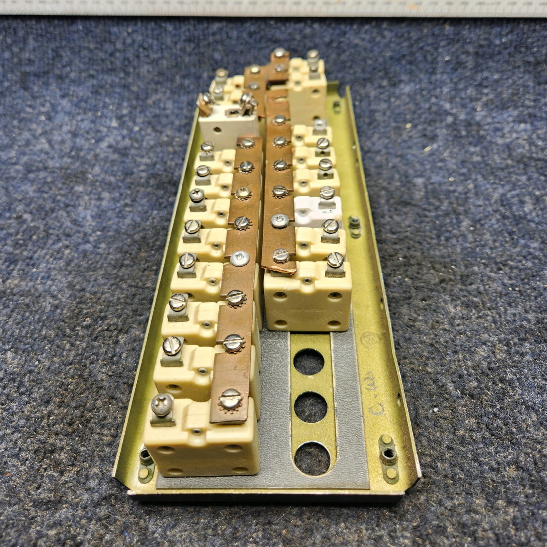Used aircraft parts for sale, Control Panel Piper PA32RT-300 BUTTON CONTROL PANEL