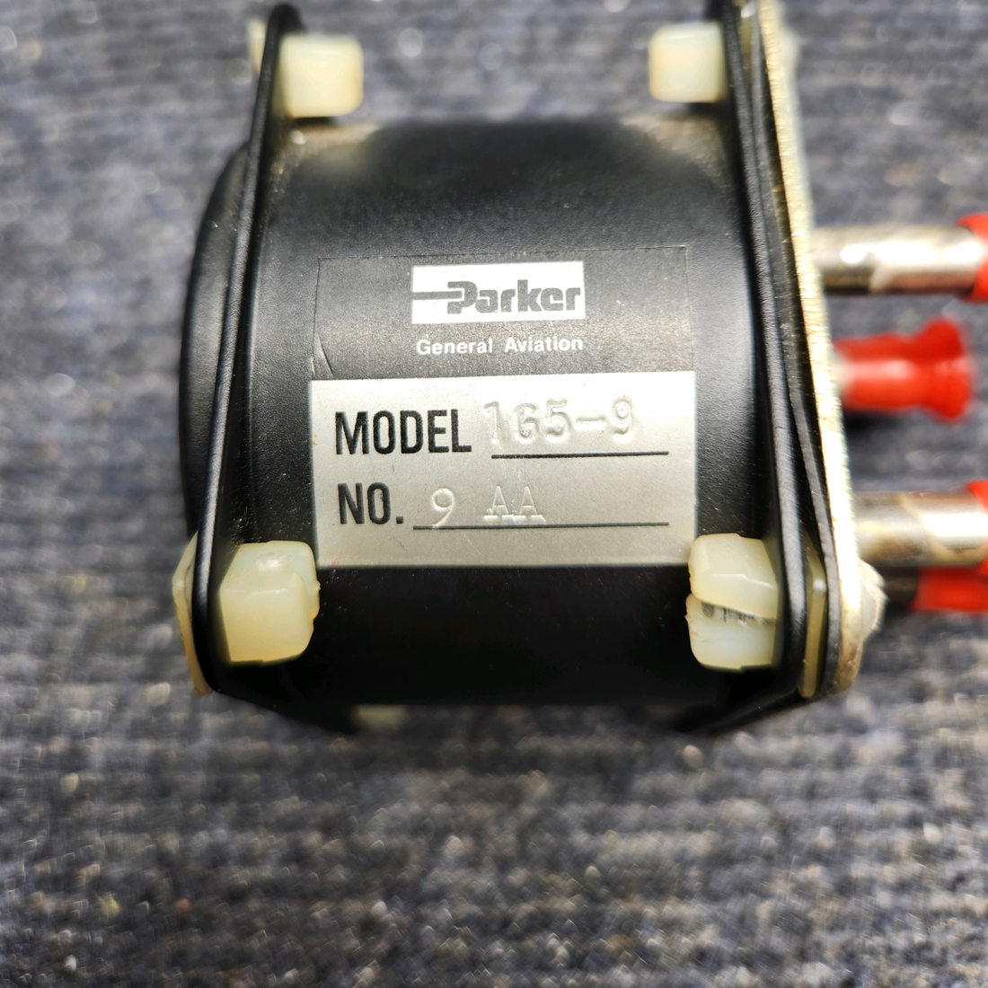 Used aircraft parts for sale, C668519-0101 Airborne 1G5-9 SUCTION GAUGE INDICATOR