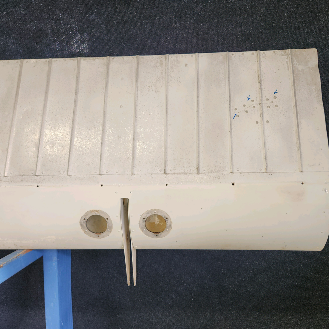 Used aircraft parts for sale, 0523901-38 Cessna 172F Flap Assy - RH