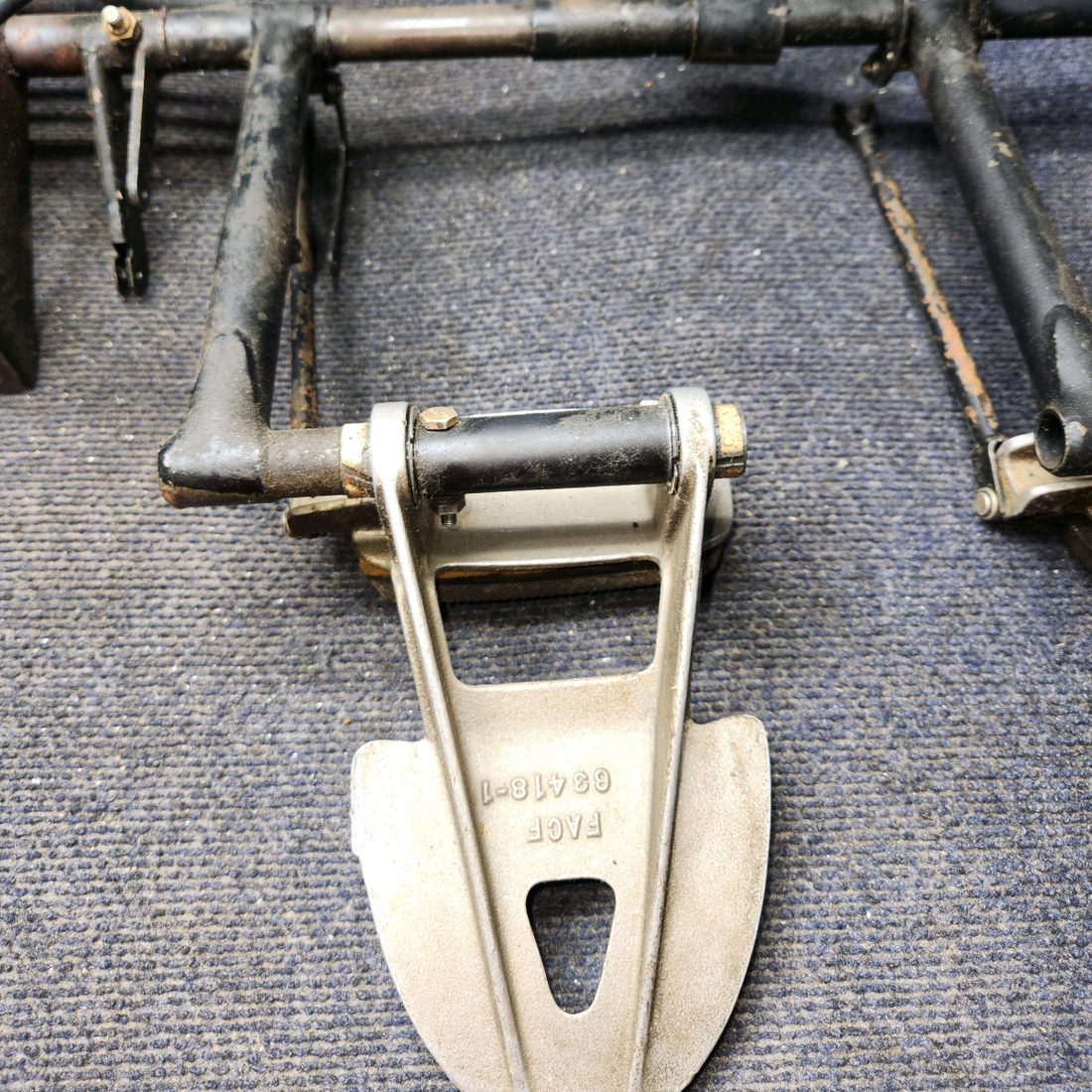 Used aircraft parts for sale, 63464-005 Piper PA32RT-300 Rudder Pedal Bar Assembly-No Master Cylinder Included