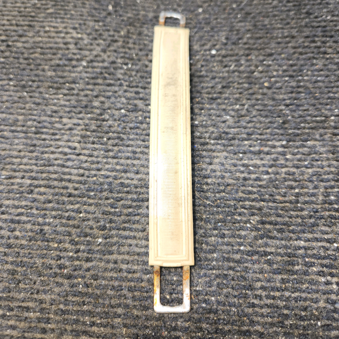 Used aircraft parts for sale, S1685-1 cessna 150G Handle Assembly
