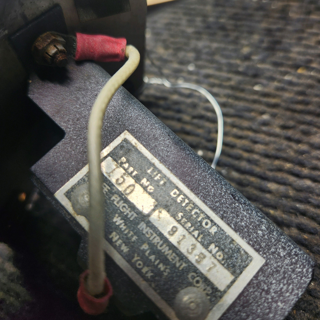 Used aircraft parts for sale, 150 Safe Flight Instruments Cessna 182G Lift Detector Assembly