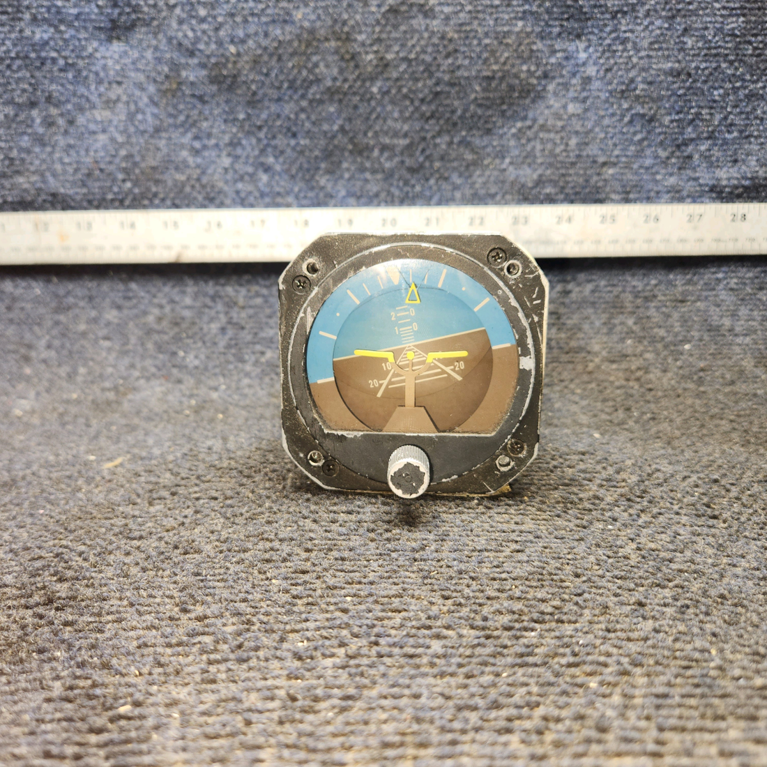 Used aircraft parts for sale, RCA22-7 RC Allen Cessna 172 Horizon GYRO Indicator