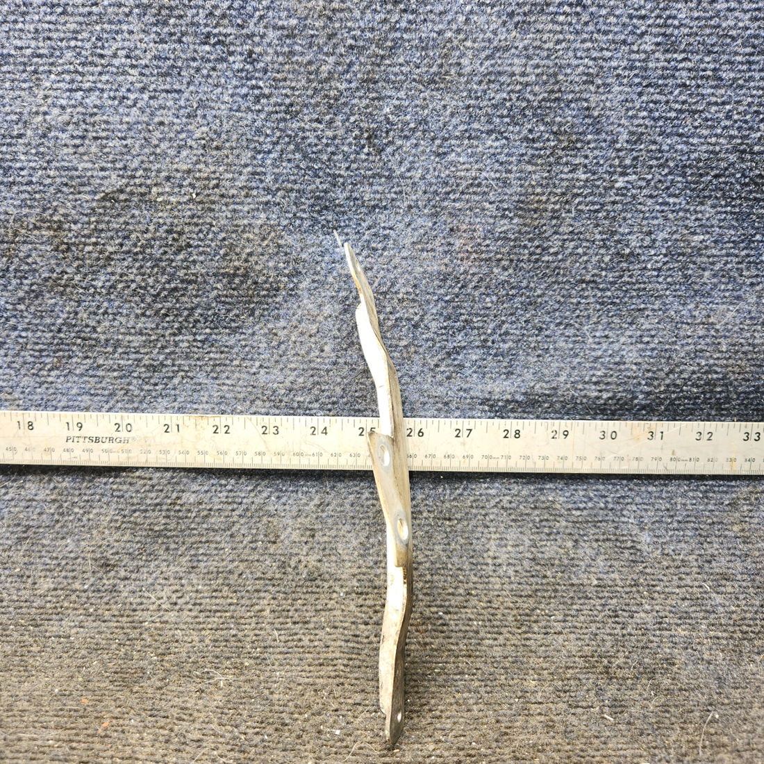 Used aircraft parts for sale, 0541218-2 cessna 172N Wheel Fairing Bracket Stiffener – RH