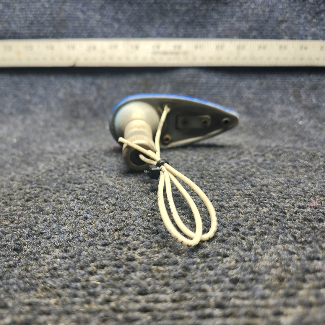 Used aircraft parts for sale, 169-110000-608 Beechcraft A23A Musketeer Custom III WING TIP LIGHT ASSEMBLY RH (RED)