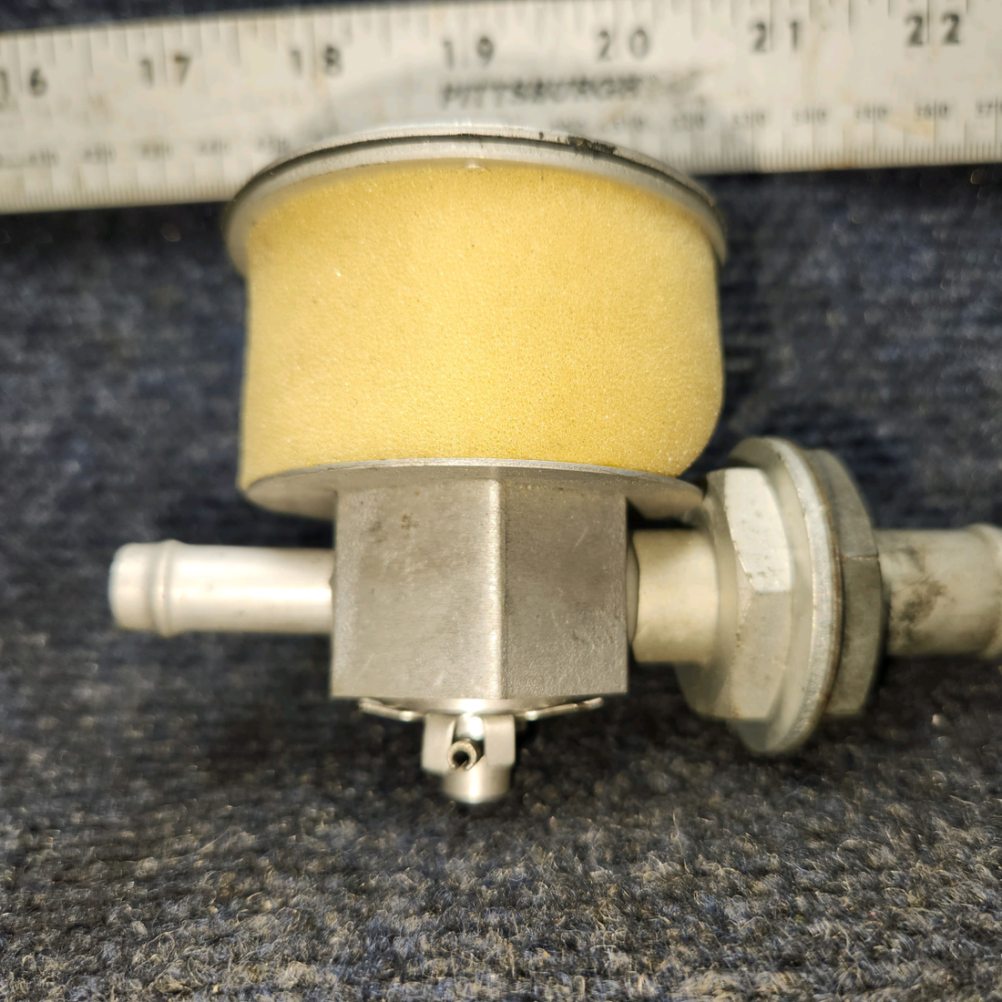 Used aircraft parts for sale, 2H3-12 CESSNA 172K Airborne Vacuum Regulator Valve