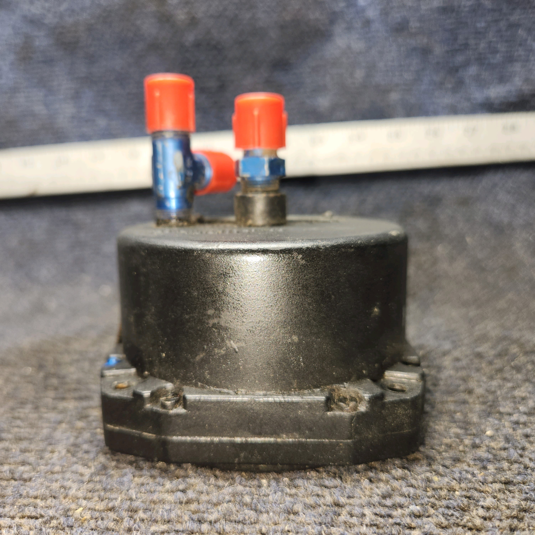 Used aircraft parts for sale, 1420-1AE-A1 Bendix C-14 Beechcraft 95-B55 Airspeed Indicator