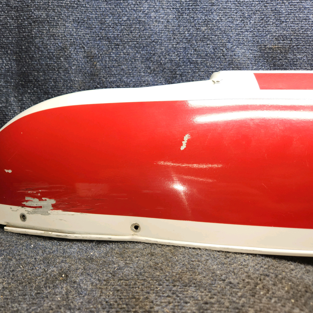 Used aircraft parts for sale, 0523565-30 cessna 150G Wing Tip Assembly – RH – Worn Paint, See Photos