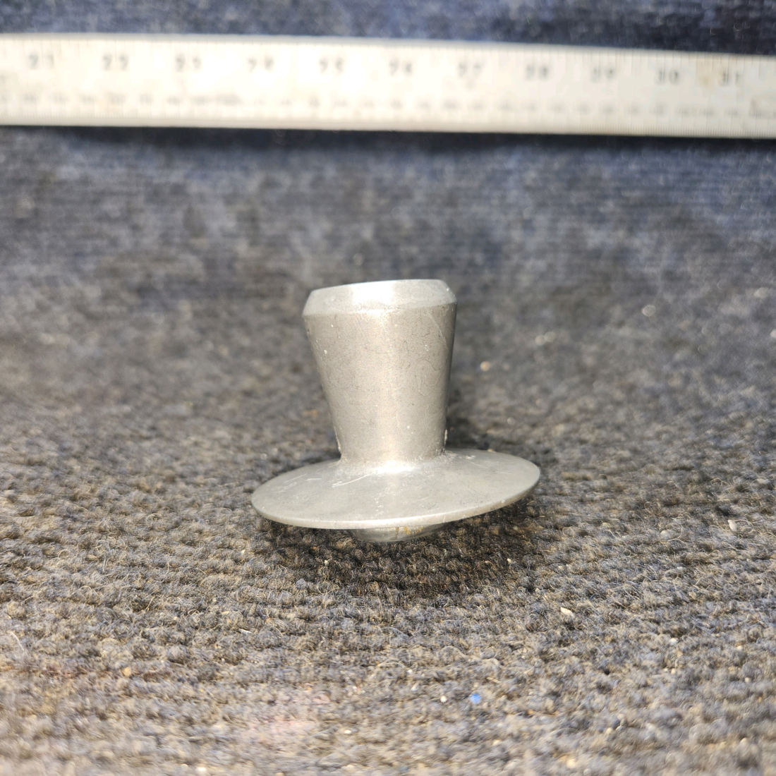 Used aircraft parts for sale, 0711027-1 Cessna 172E Inside Cabin Door Handle LH or RH