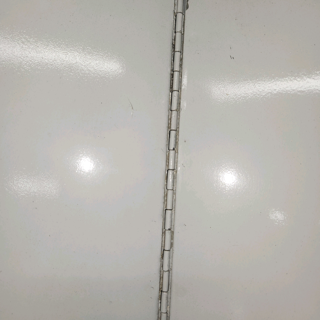 Used aircraft parts for sale, 63750-00 Piper PA-28-140 Upper Cowling