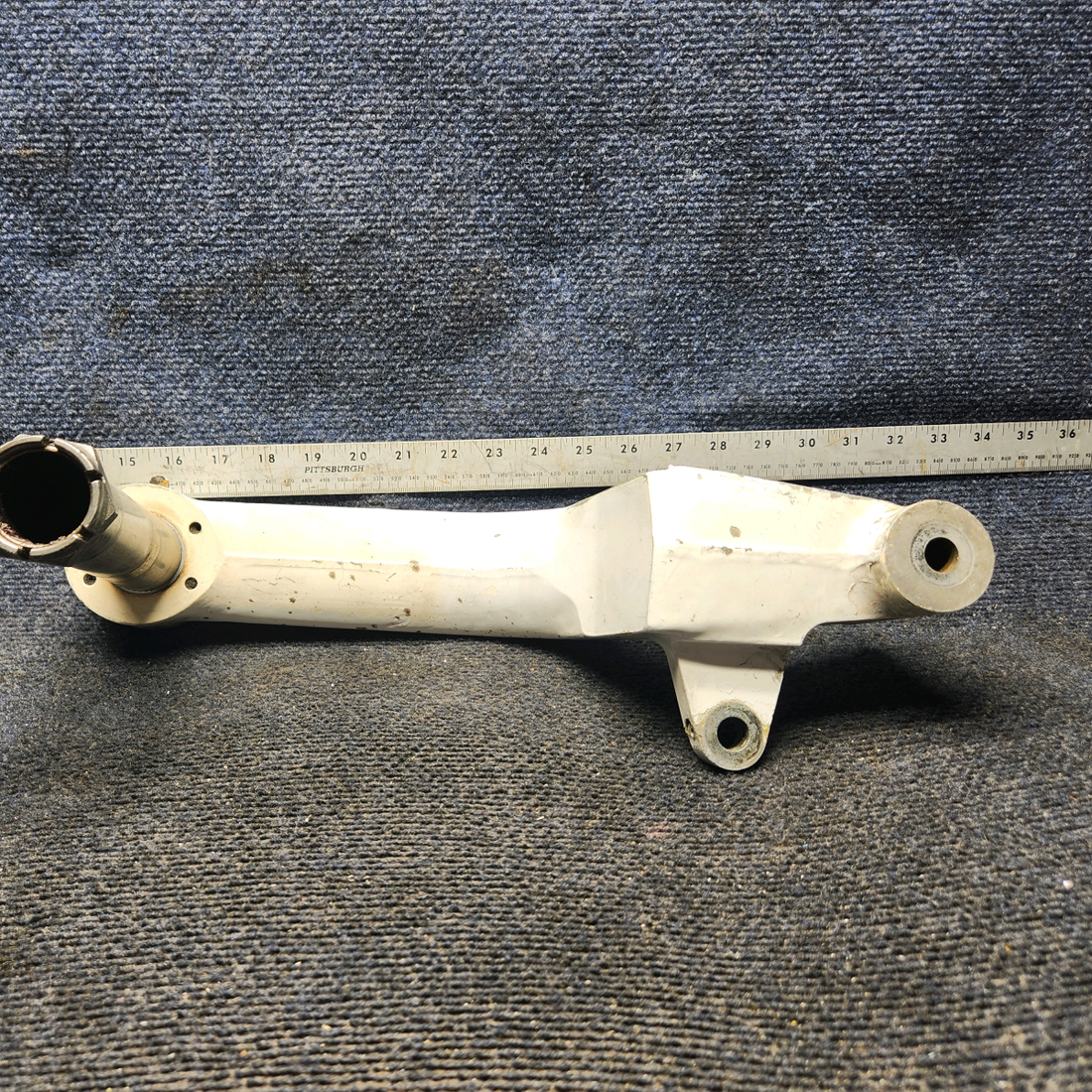 Used aircraft parts for sale, 169-810000-613 Beechcraft C23 SUNDOWNER Nose/Main Landing Gear Fork and Axle Assembly - LH