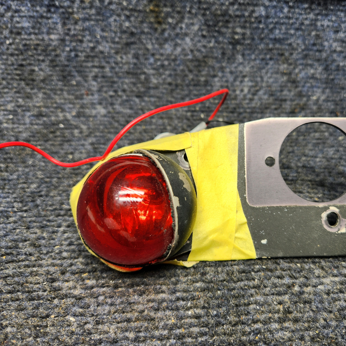 Used aircraft parts for sale, 880021-501 Mooney GRIMES NAV LIGHT ASSEMBLY LH "RED"